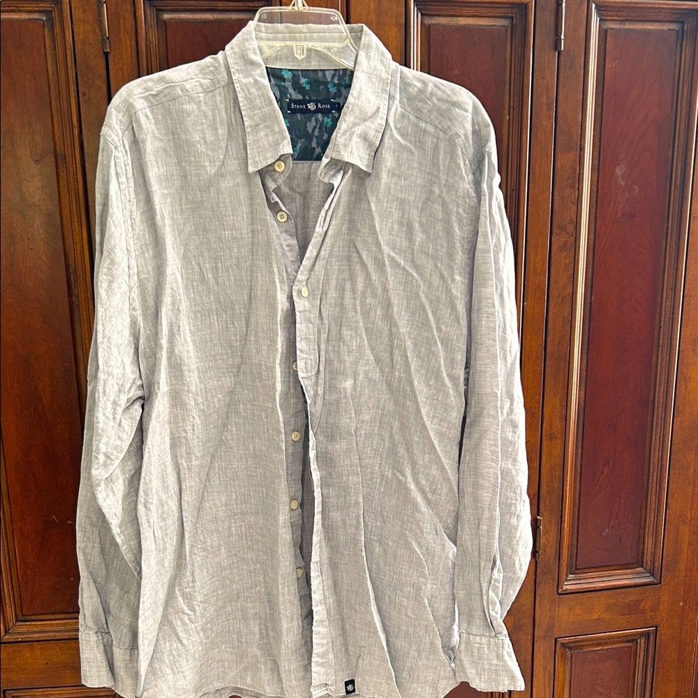 Stone Rose Long sleeve shirt. Size XXL